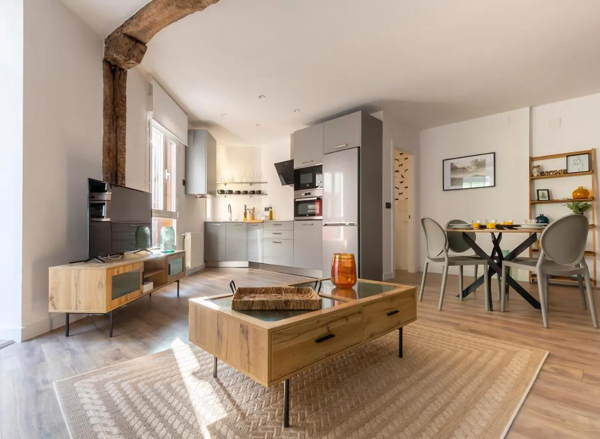 Apartmán Vivienda Turistica Plaza De Los Tres Pilares Bilbao