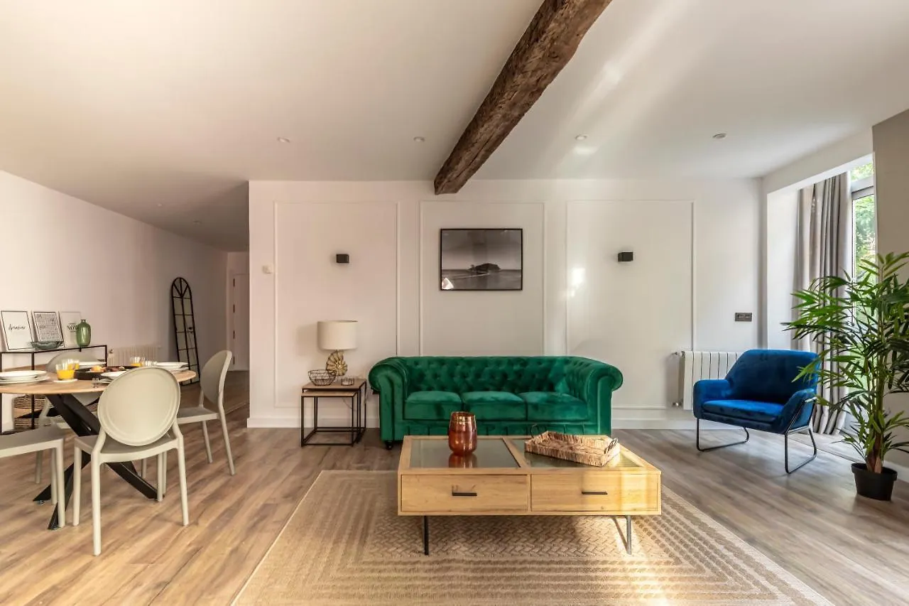 Apartmán Vivienda Turistica Plaza De Los Tres Pilares Bilbao